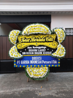 Papan Bunga Duka di Karondoran
